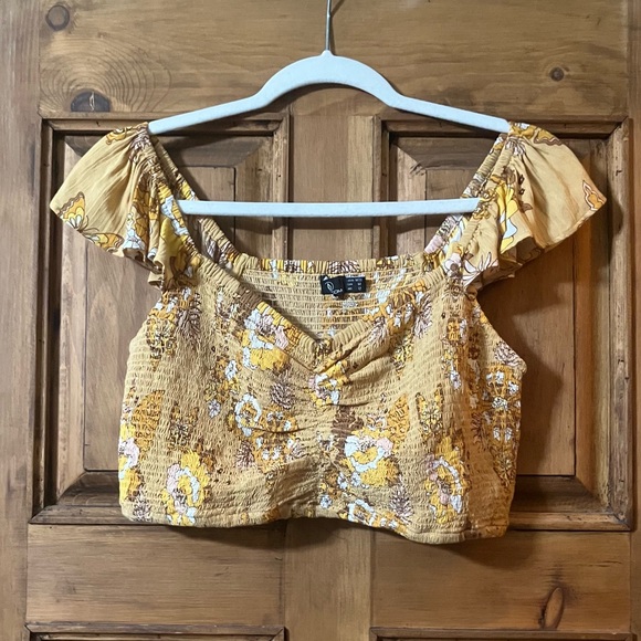 Volcom Golden Yellow Floral Set - Picture 1 of 8
